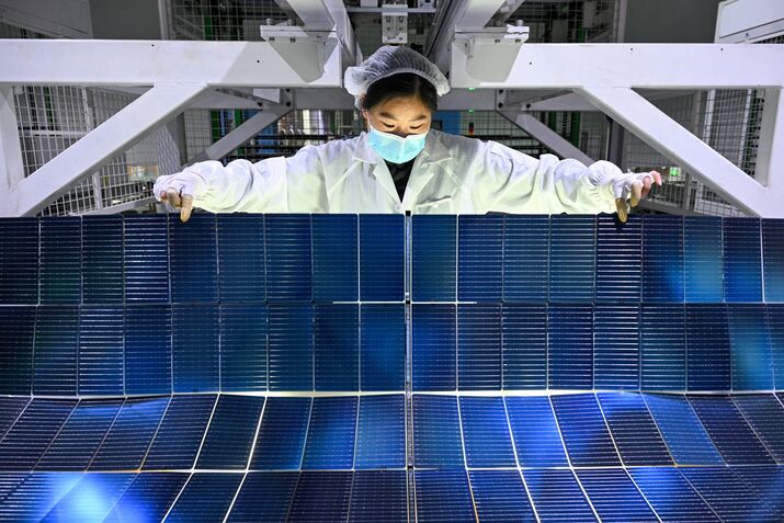CHINA-ECONOMY-SOLAR-PANEL