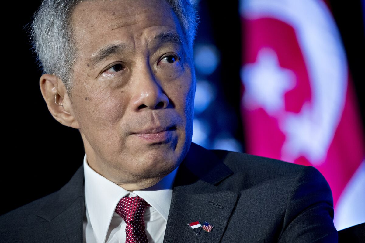 Singapore's Lee Urges China, . to Stem Deteriorating Ties - Bloomberg