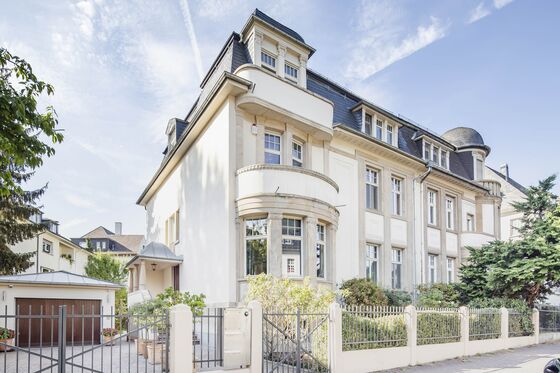 How to Go House Shopping in Frankfurt: A Real Estate Guide