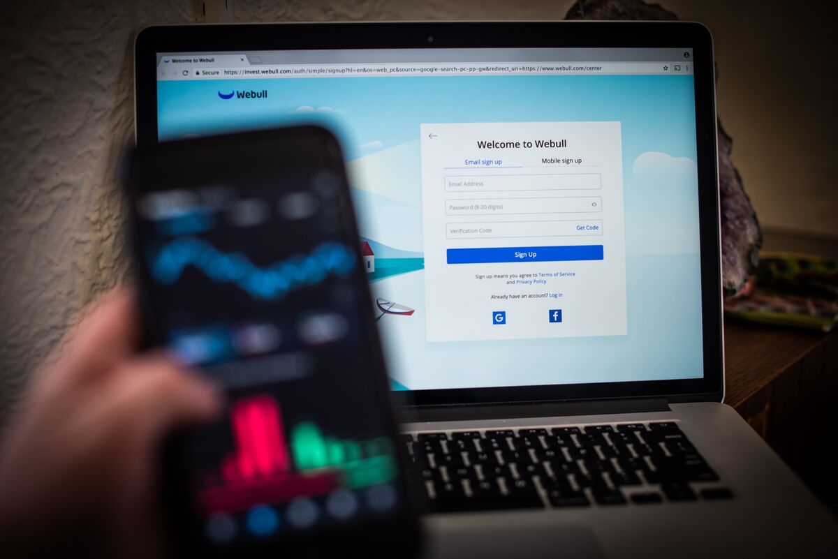 Webull Offers Individual Corporate-Bond Trading to US Clients