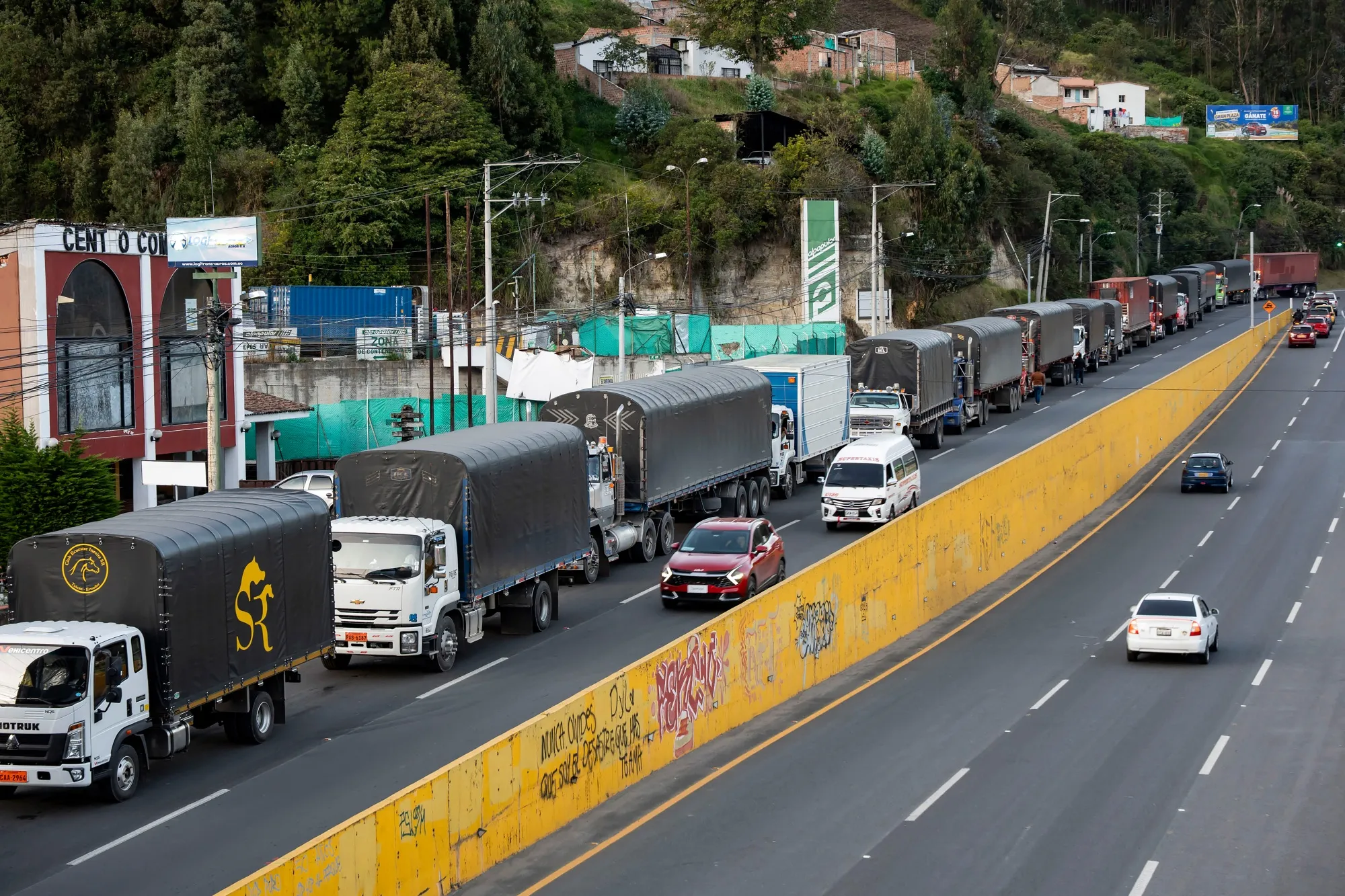 Trucks queue at the border between Colombia and Ecuador&nbsp;in Ipiales, Colombia.