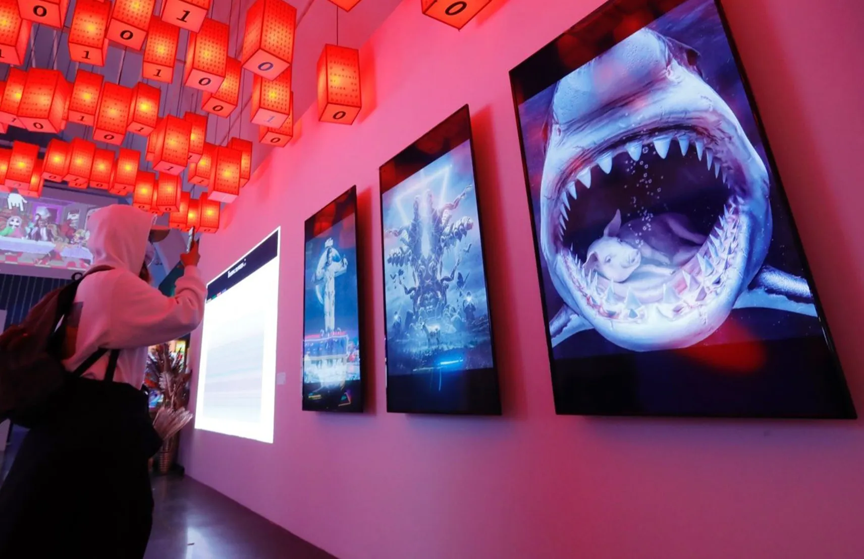 Digital Art Mania Subsides After Breakout Month of Sales - Bloomberg