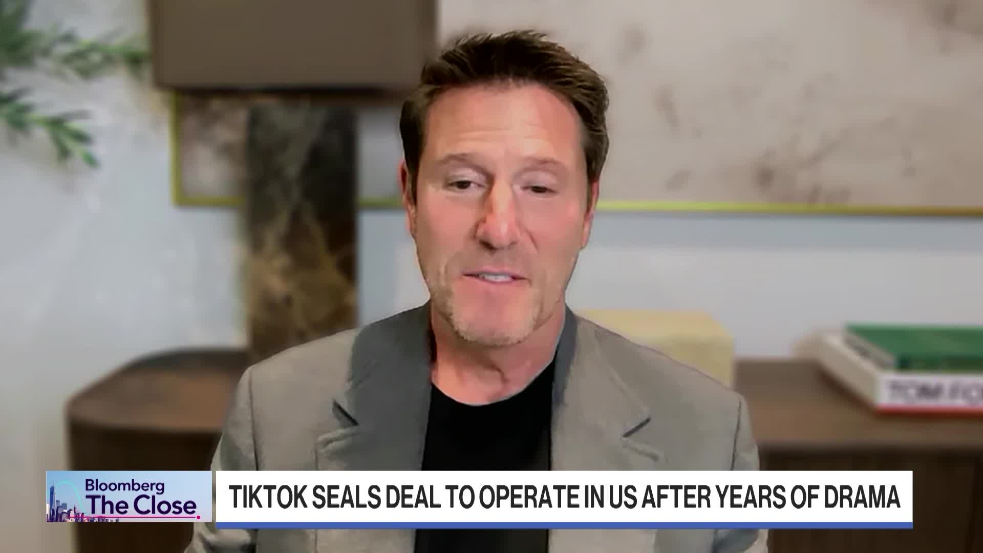 Watch US and China Showing Willingness to Negotiate says LSE Academic -  Bloomberg