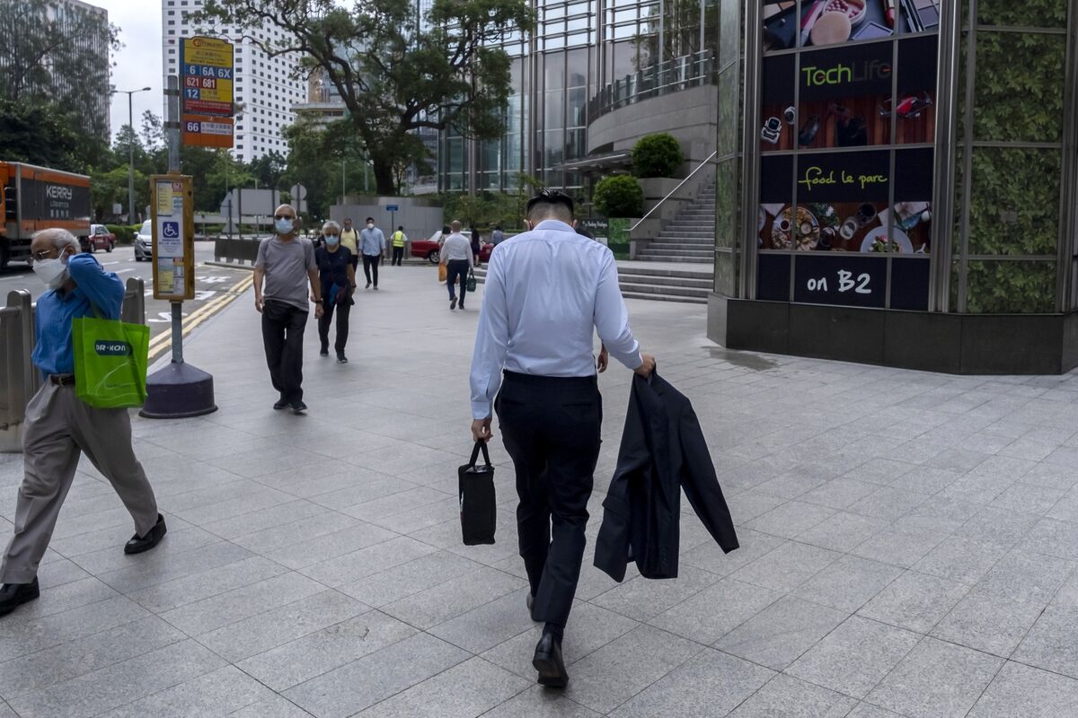 Hong Kong’s Exodus Shrinks Workforce In Threat To Financial-Hub Status ...