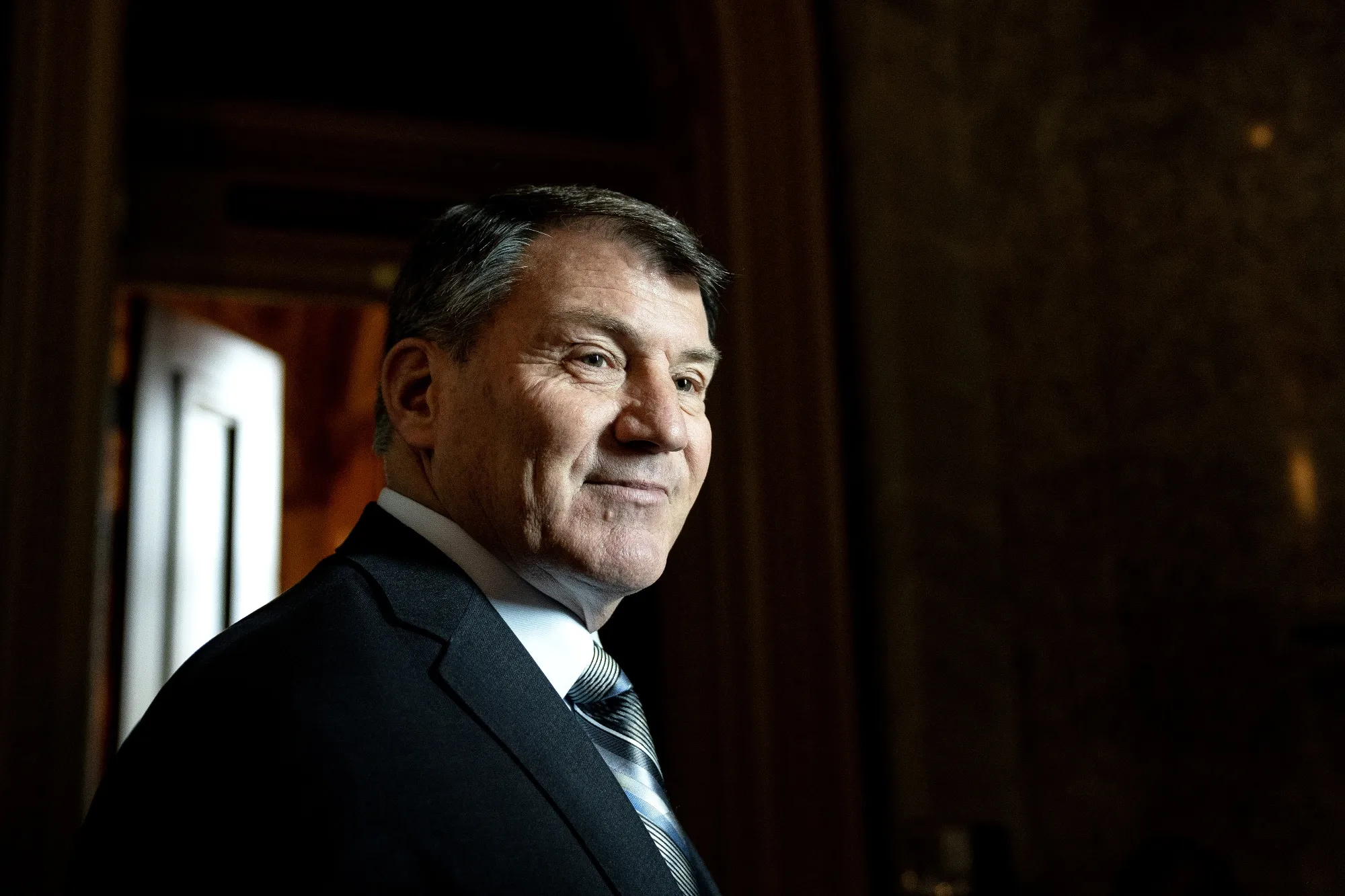 Mike Rund Mike Rounds Stands Up to Trump After Declaring Election Was Fair ...