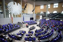 德国政界人士开会。