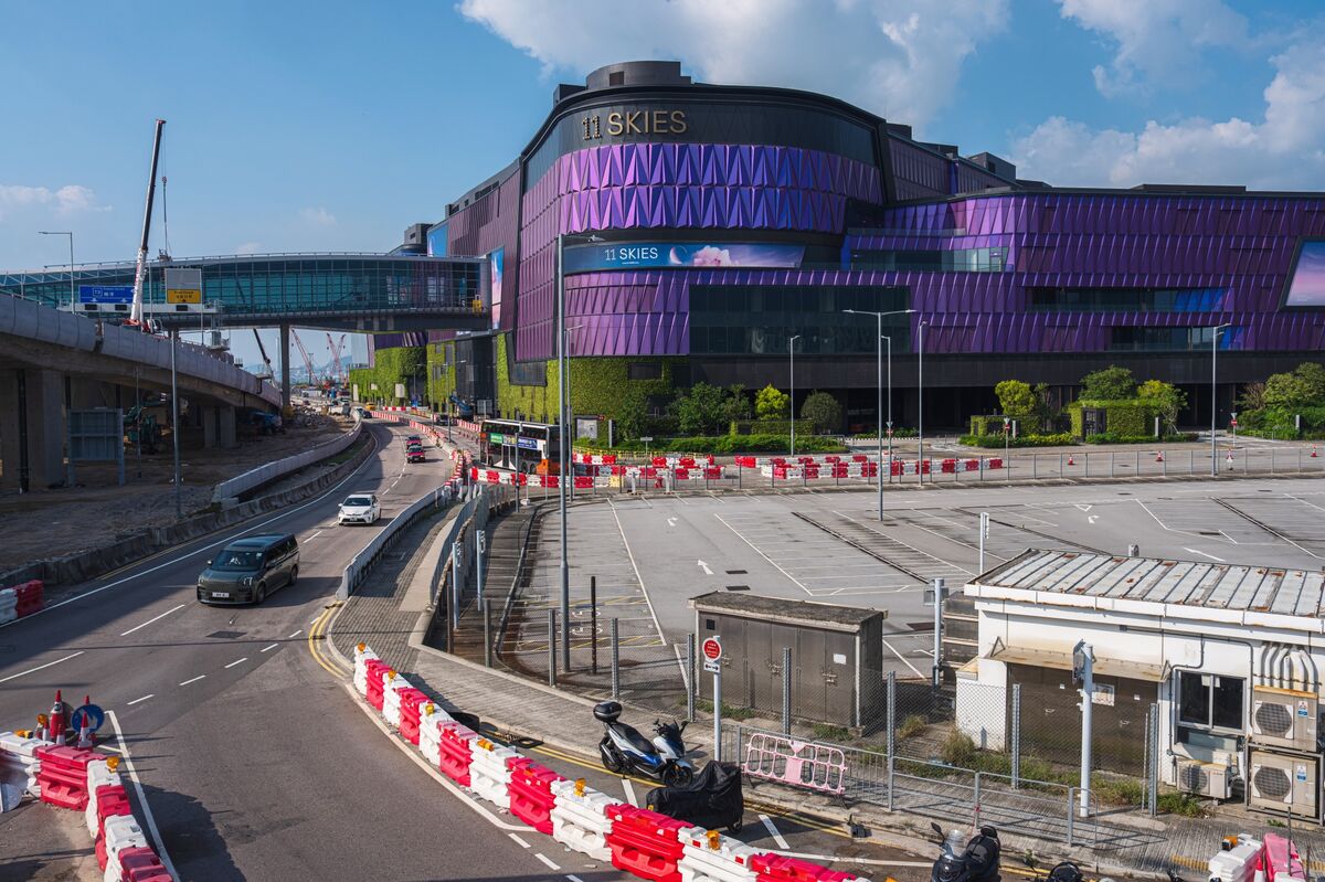 New World to Issue Up to $1.9 Billion of New Securities, Notes