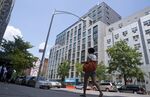 Manhattan Condos At Half Price Lure Homebuyers Reshaping Harlem