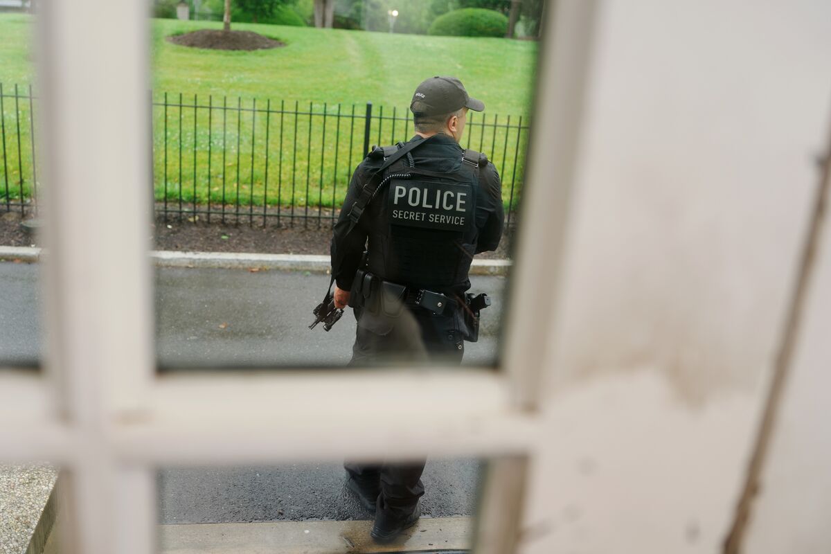Secret Service Says It’s Responding to Gunshots Near White House