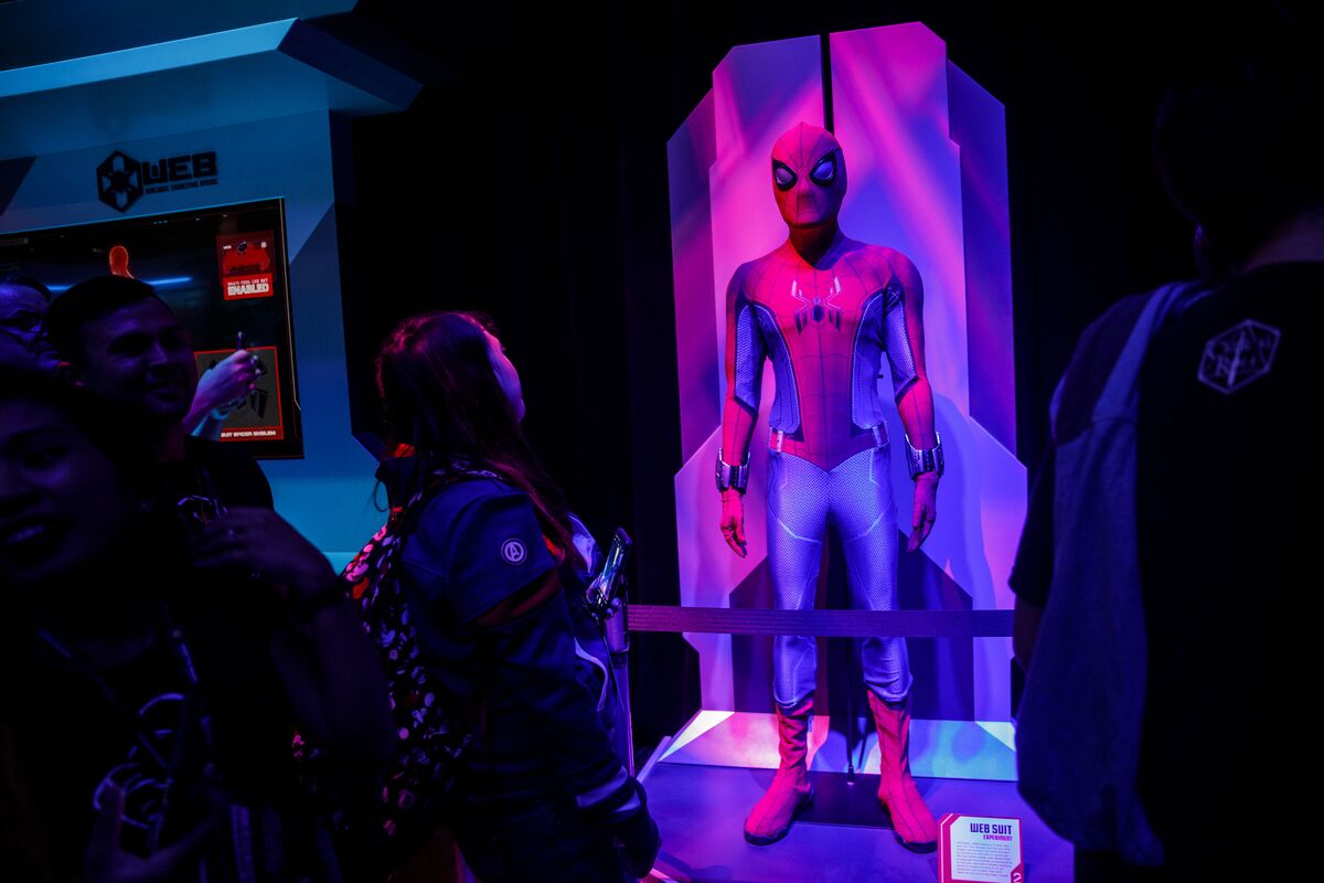 Poised for Disney Film Exit, Spider-Man Stars at Its Theme Parks - Bloomberg