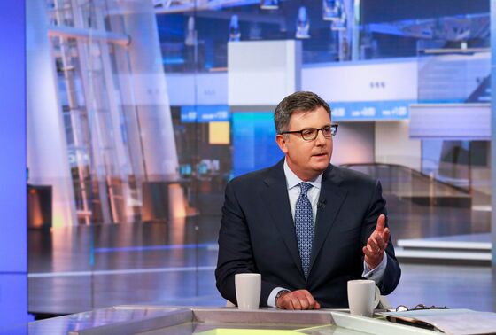 Hamilton Lane Targets Wealthy Investors With New Fund, Rare Deal