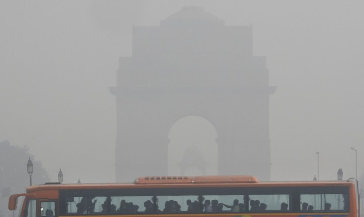 Why Bus Rapid Transit Failed In Delhi Bloomberg
