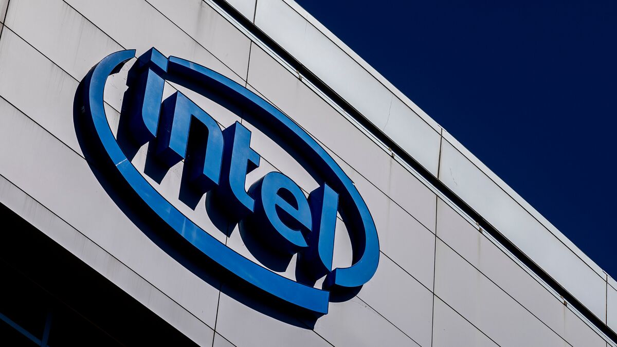 The Pros and Cons for Intel If US Government Takes Stake The Pros and Cons for Intel If US Government Takes Stake