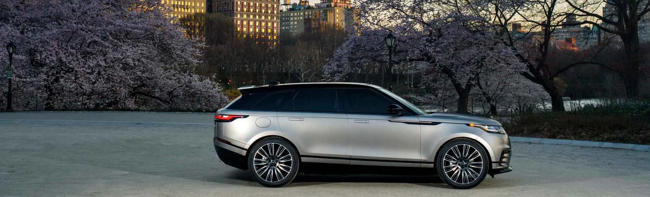 1518126056_range-rover-velar-lede