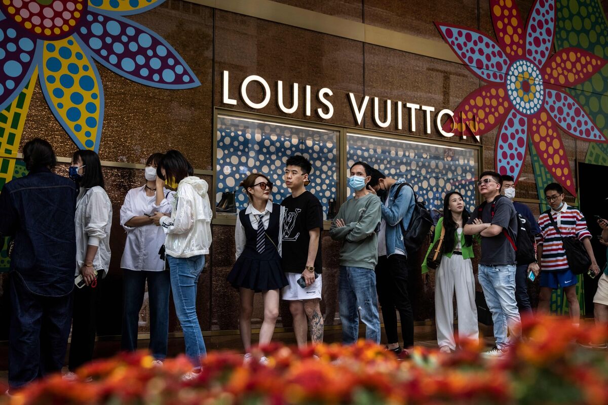 The Luxury Party Is Fizzling in China