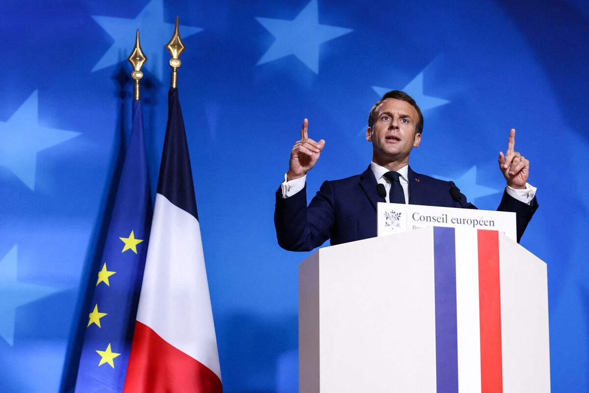 Macron Wants to Be Europe’s De-Facto Leader on Foreign Policy. Is It ...