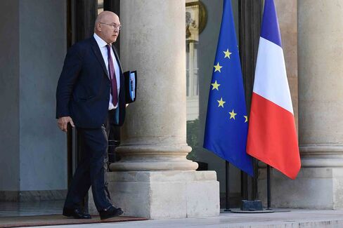1473443235_Michel-Sapin