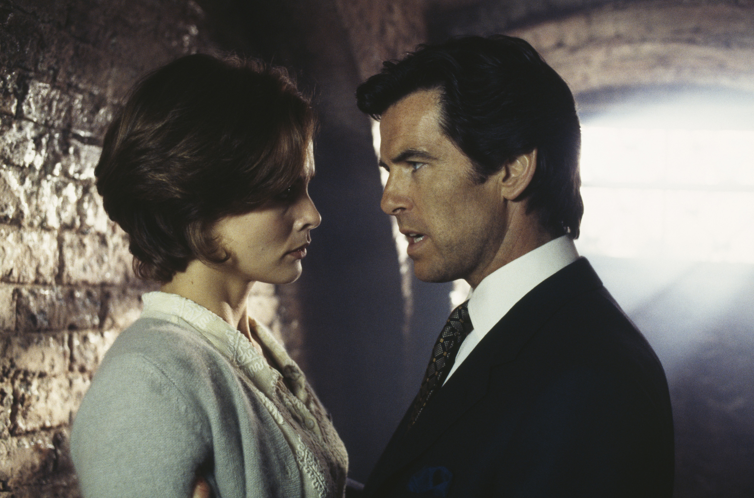 GoldenEye Review: What To REALLY Expect If You Stay