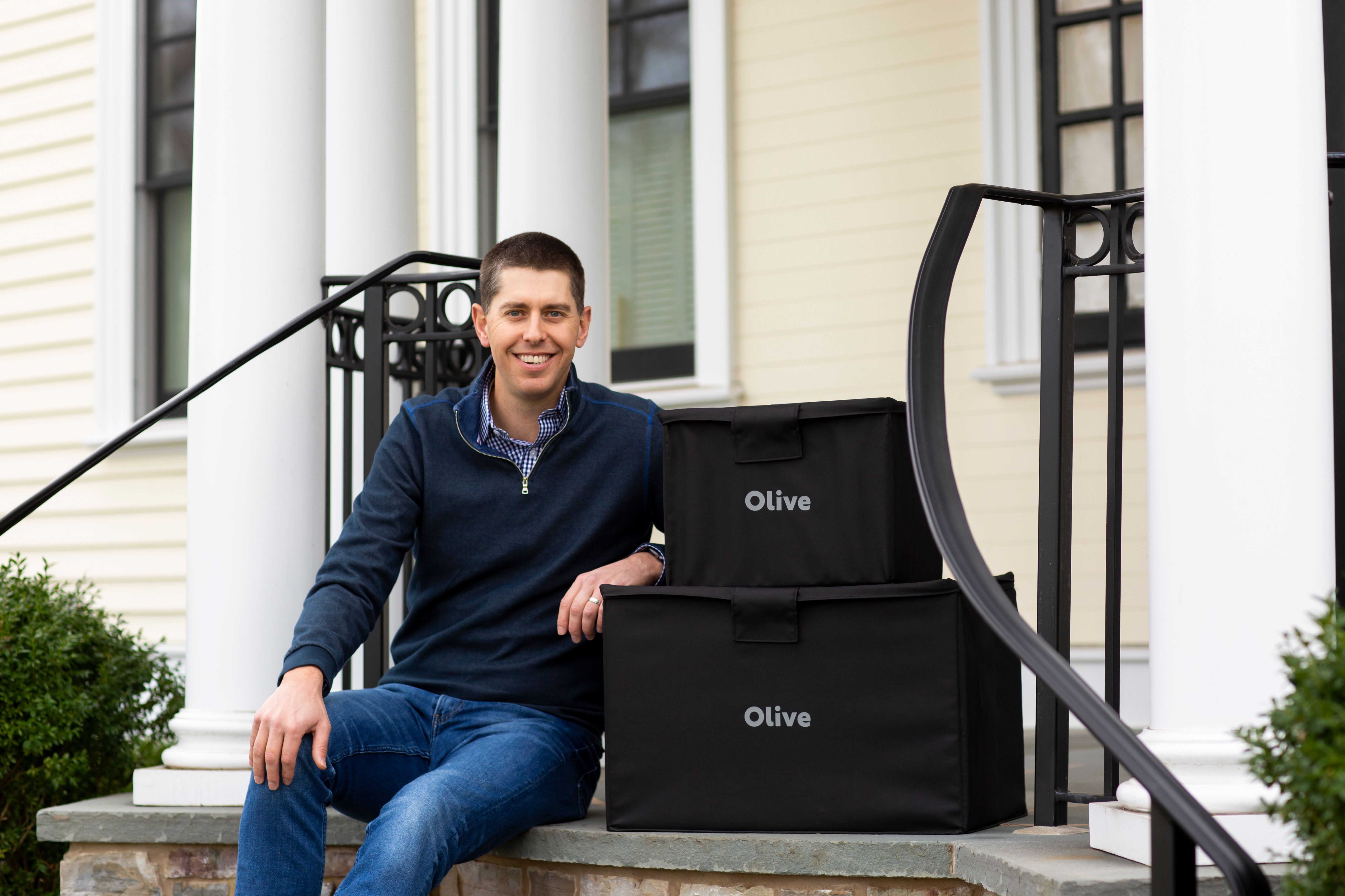 Walmart E-Commerce Alum Debuts Delivery Startup for Luxury Goods