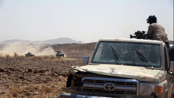 Mountain Battles Signal Path to Yemen Peace Runs Via More War