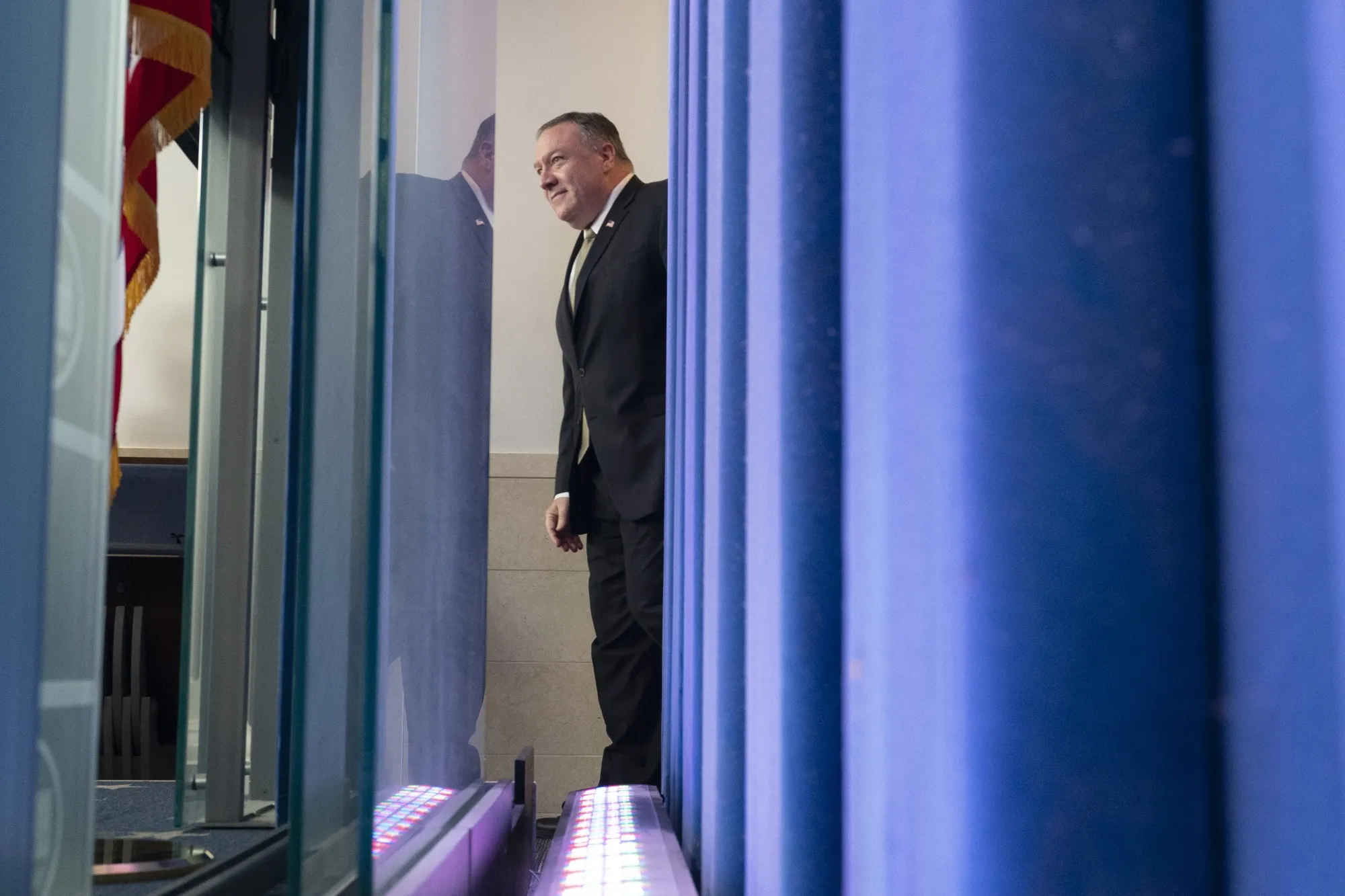 Mike Pompeo arrives to a Coronavirus Task Force news conference.