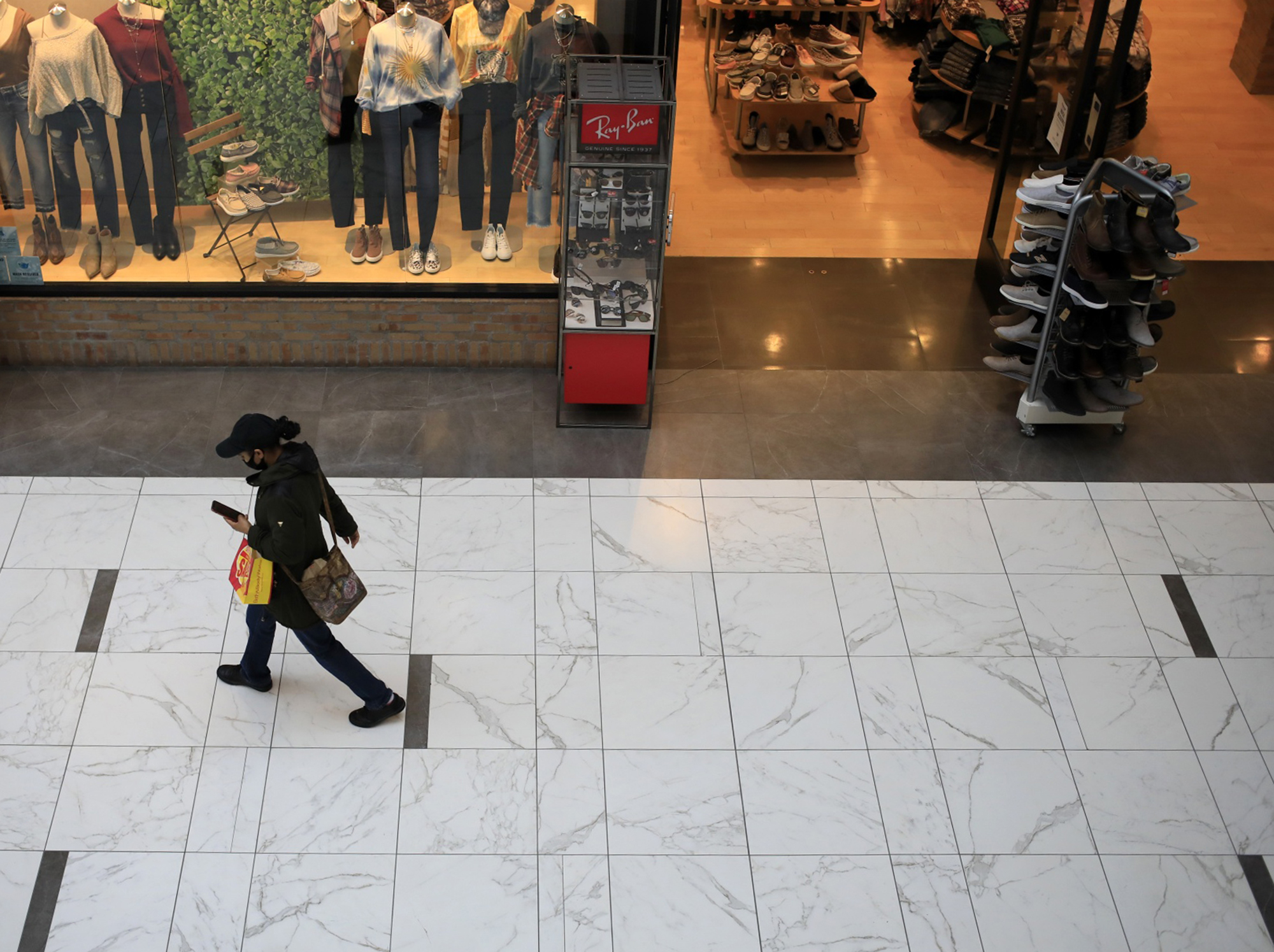 Mall Values Plunge 60% After Reappraisals Triggered by Bad Debt - Bloomberg