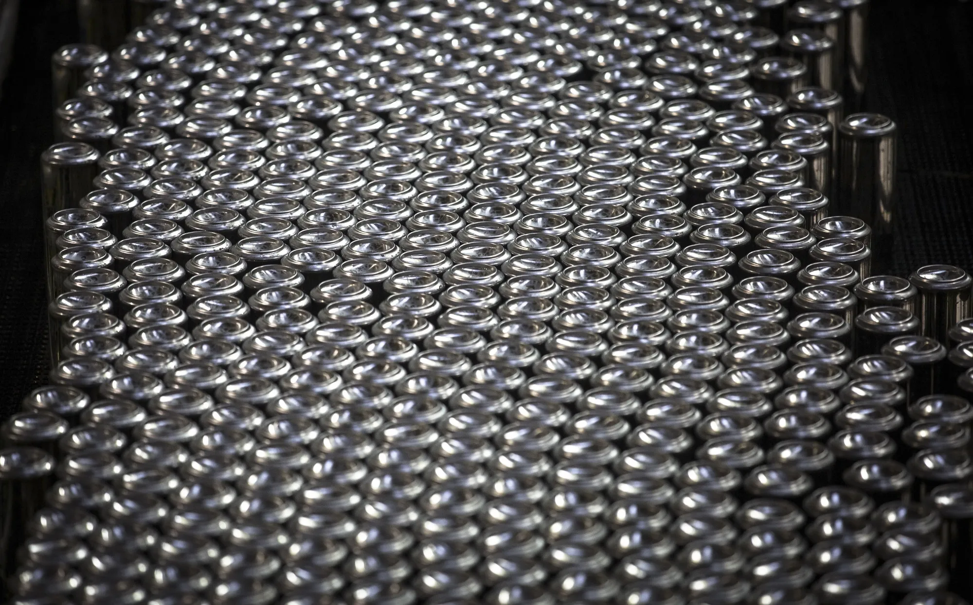Aluminum And Beverage Can Production At Ball Packaging Europe Ltd.