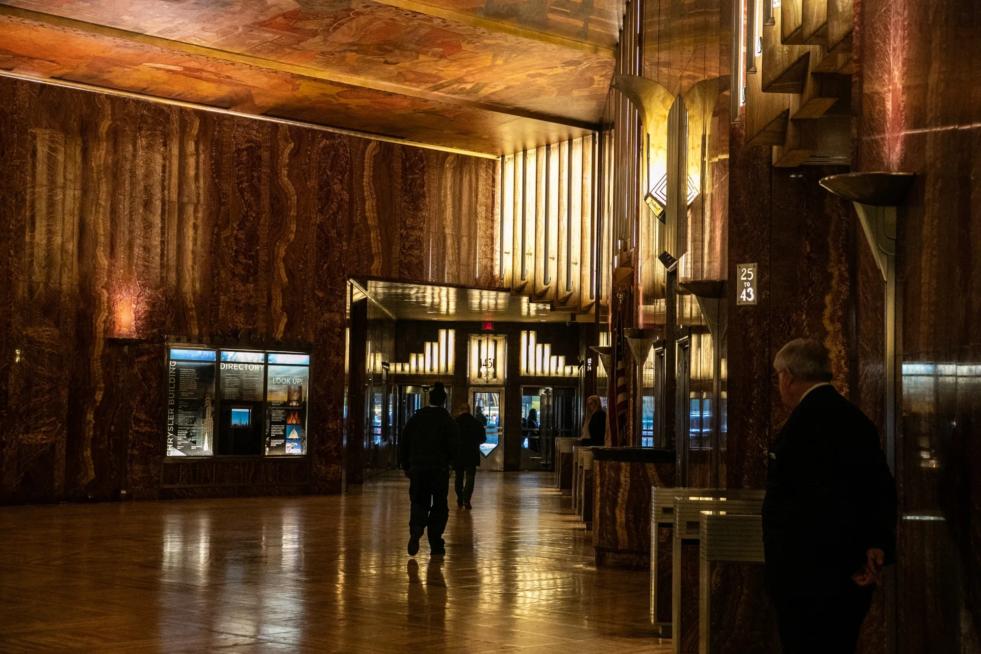 Chrysler Building Owner Bets on New York Nostalgia as Costs Jump - Bloomberg, image size:2000x1333