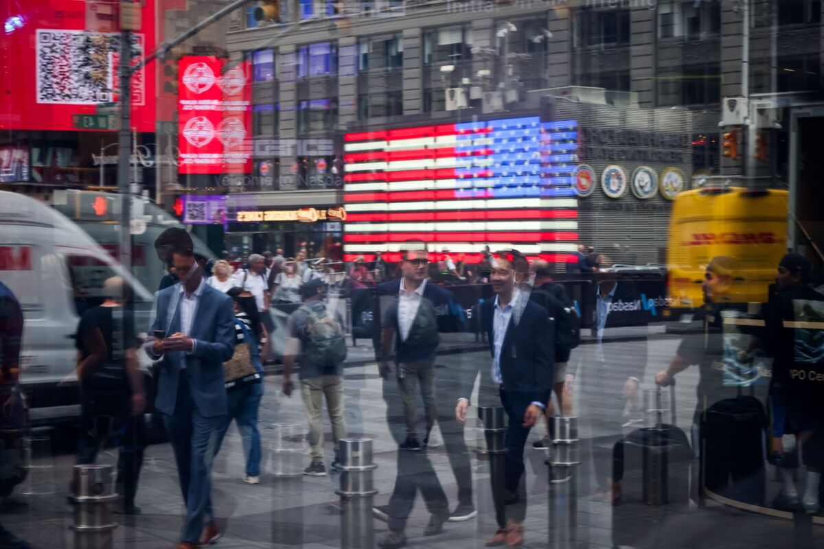 ブルームバーグのニュース記事「【焦点】先進諸国、財政の行き詰まりを露呈－米・仏で政治劇続く」の画像