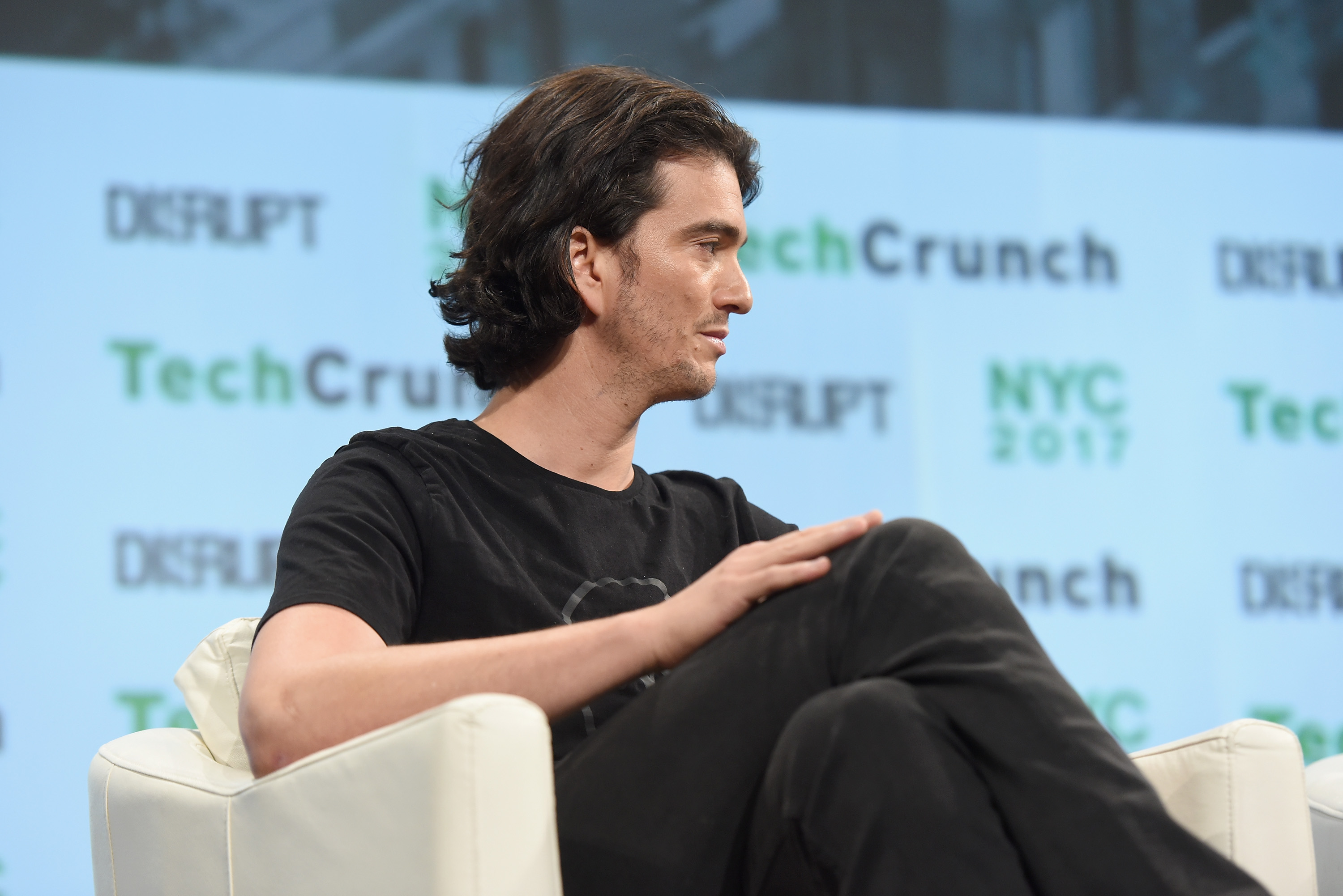 WeWork Plows Ahead on IPO, Reshapes Board to Counter Doubts (1) .