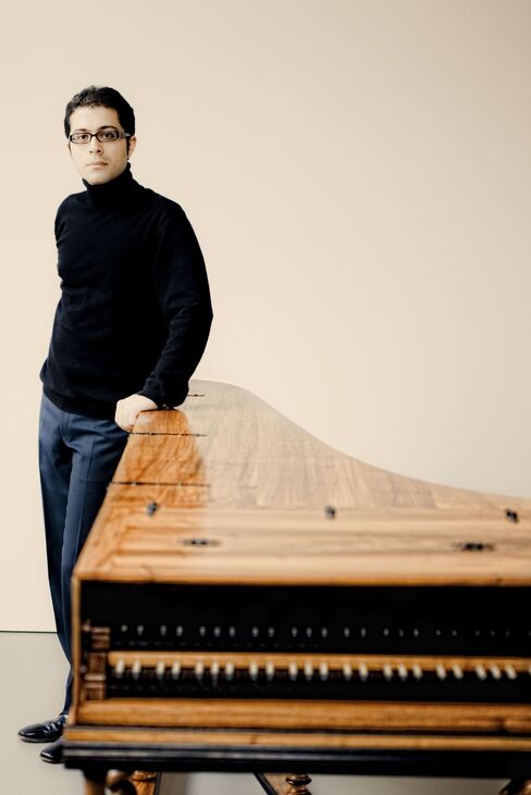 Mahan Esfahani