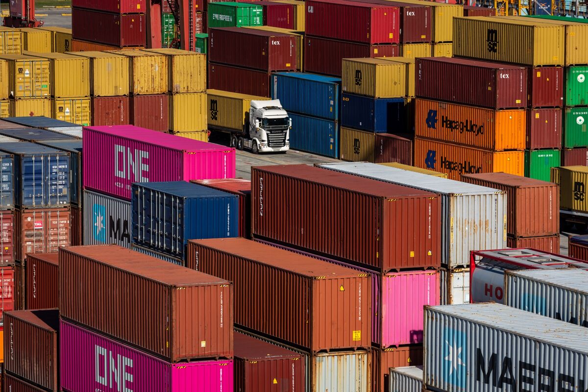 South Africa Posts Widest Current Account Deficit in Seven Years