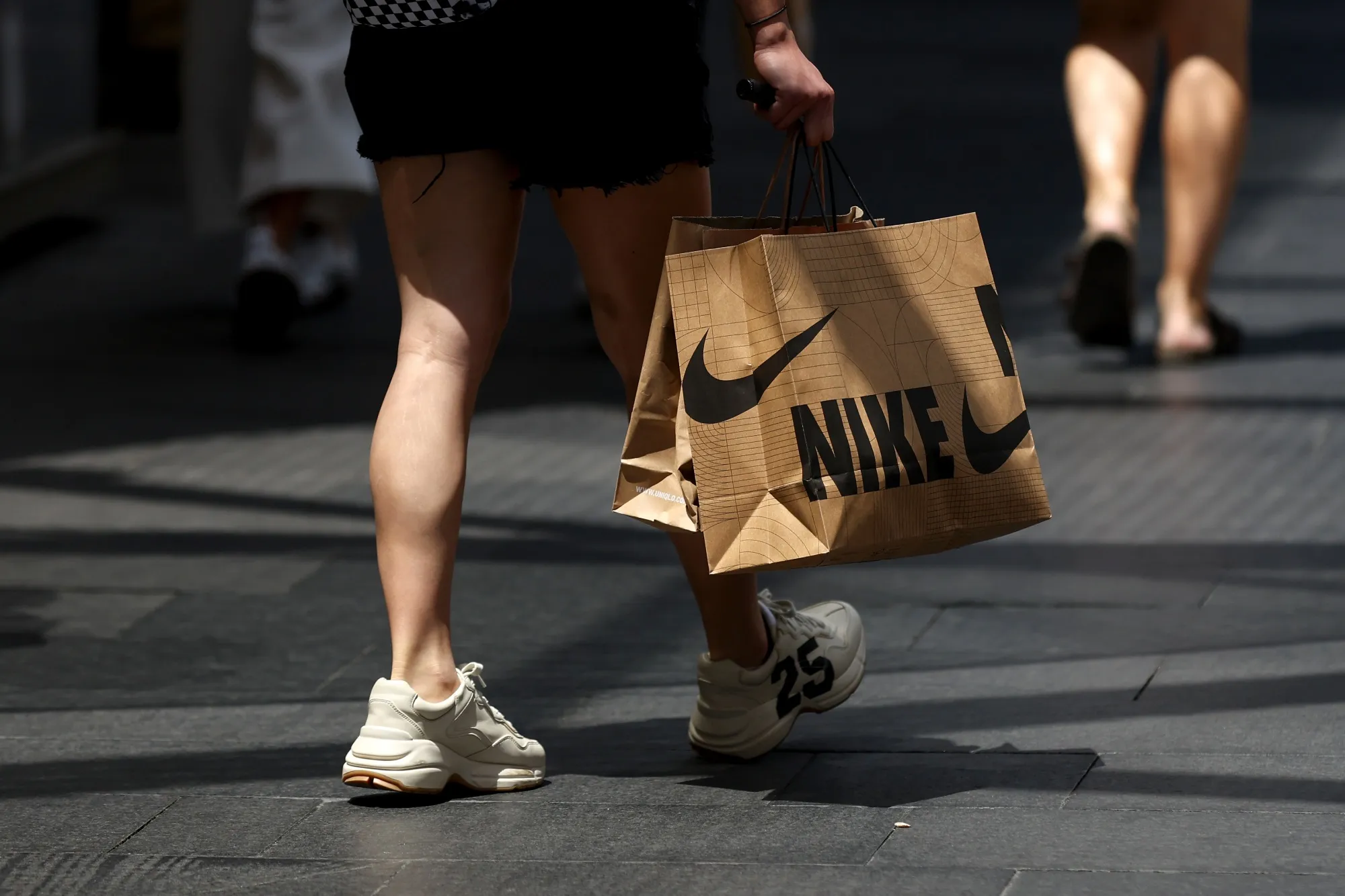 For FedEx Nike Quickening Profit Growth Awaits Earnings Week Ahead Bloomberg