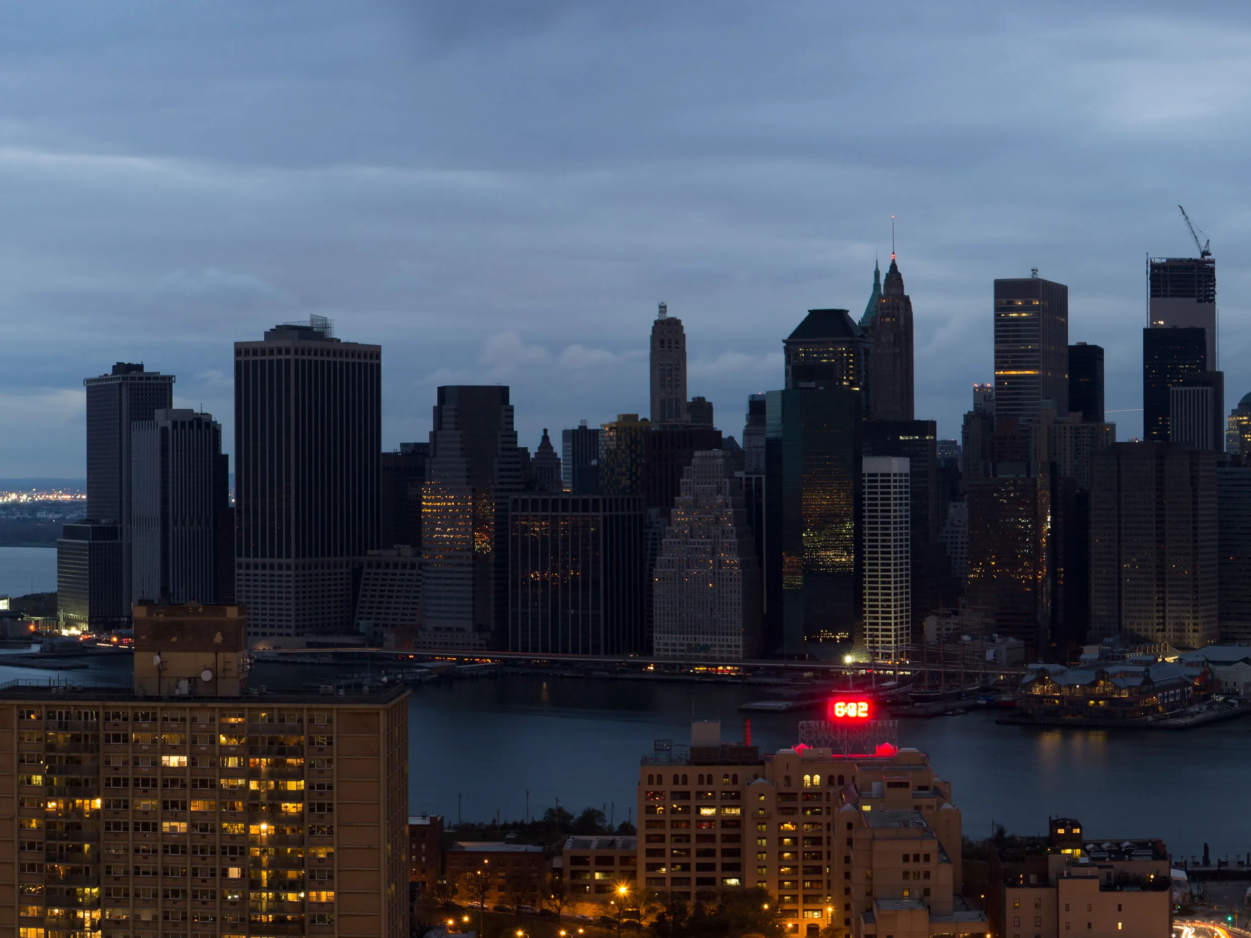 Blackout in Lower Manhattan and Wall Street as seen from Brooklyn.

