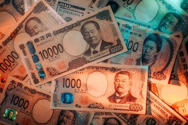Yen Notes As Japan Warns Market Intervention