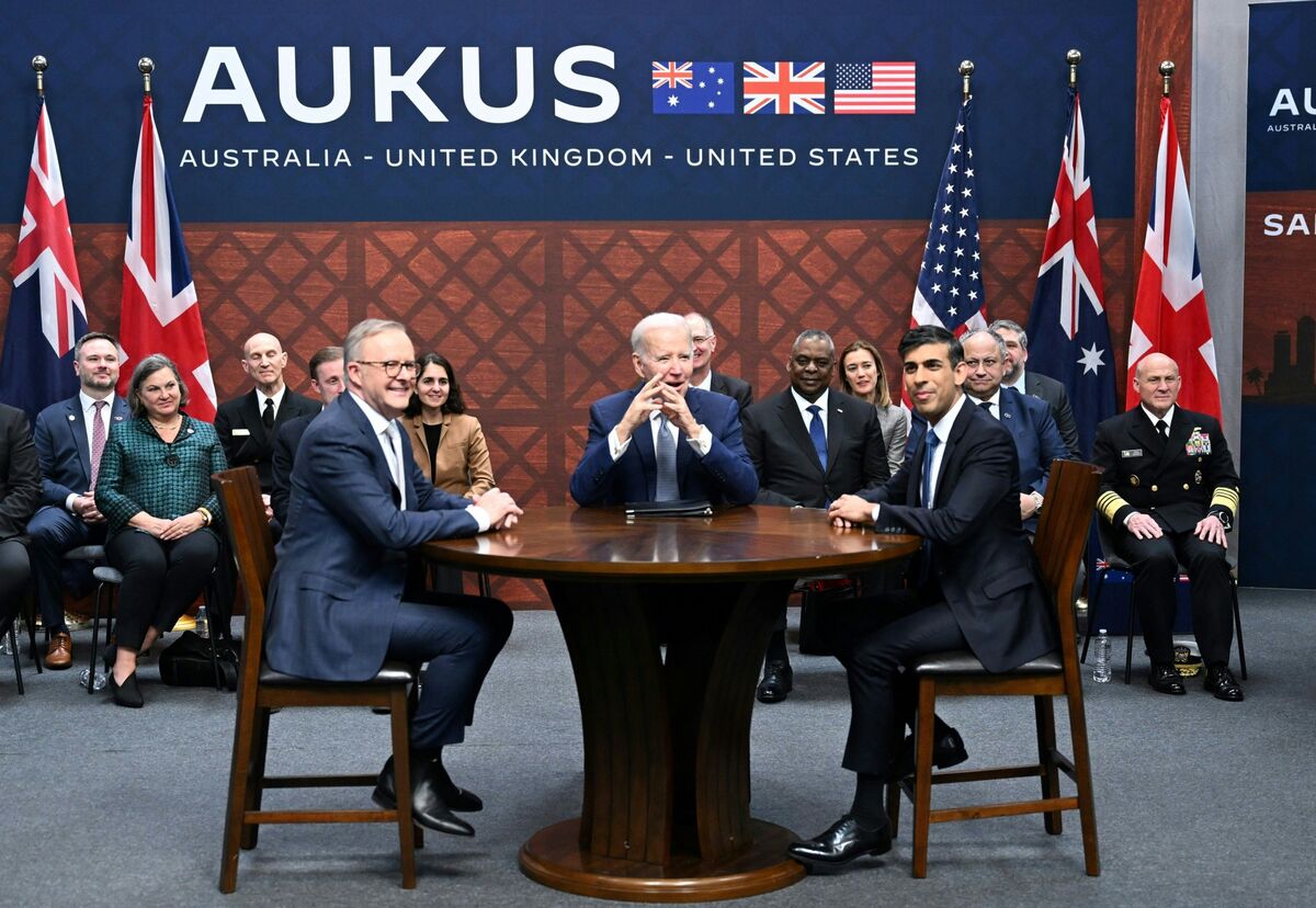 Aukus Nuclear-Powered Submarine Deal Aims to Counter China in Pacific ...