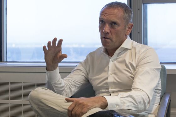 Naspers CEO Bets on Dutch Listing to Fix Tencent Discount