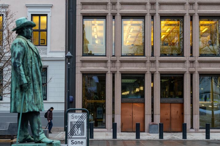 Norges Bank Delivers First Rate Hike Since 2023 to Curb Prices