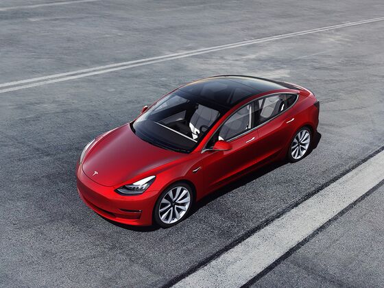 Tesla Model 3 Breaks Mold by Retaining Value in Used Market