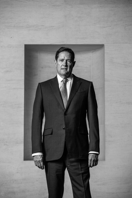 Jes Staley Stakes Barclays’s Future on Investment Banking