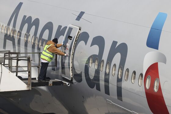 Americans Stampede Back to Air Travel, Wiping Out Bargain Fares