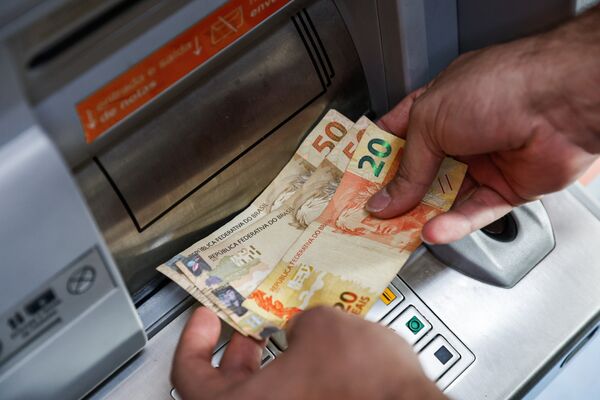 Brazil Fights Cratering Real With Two Dollar Auctions In A Day