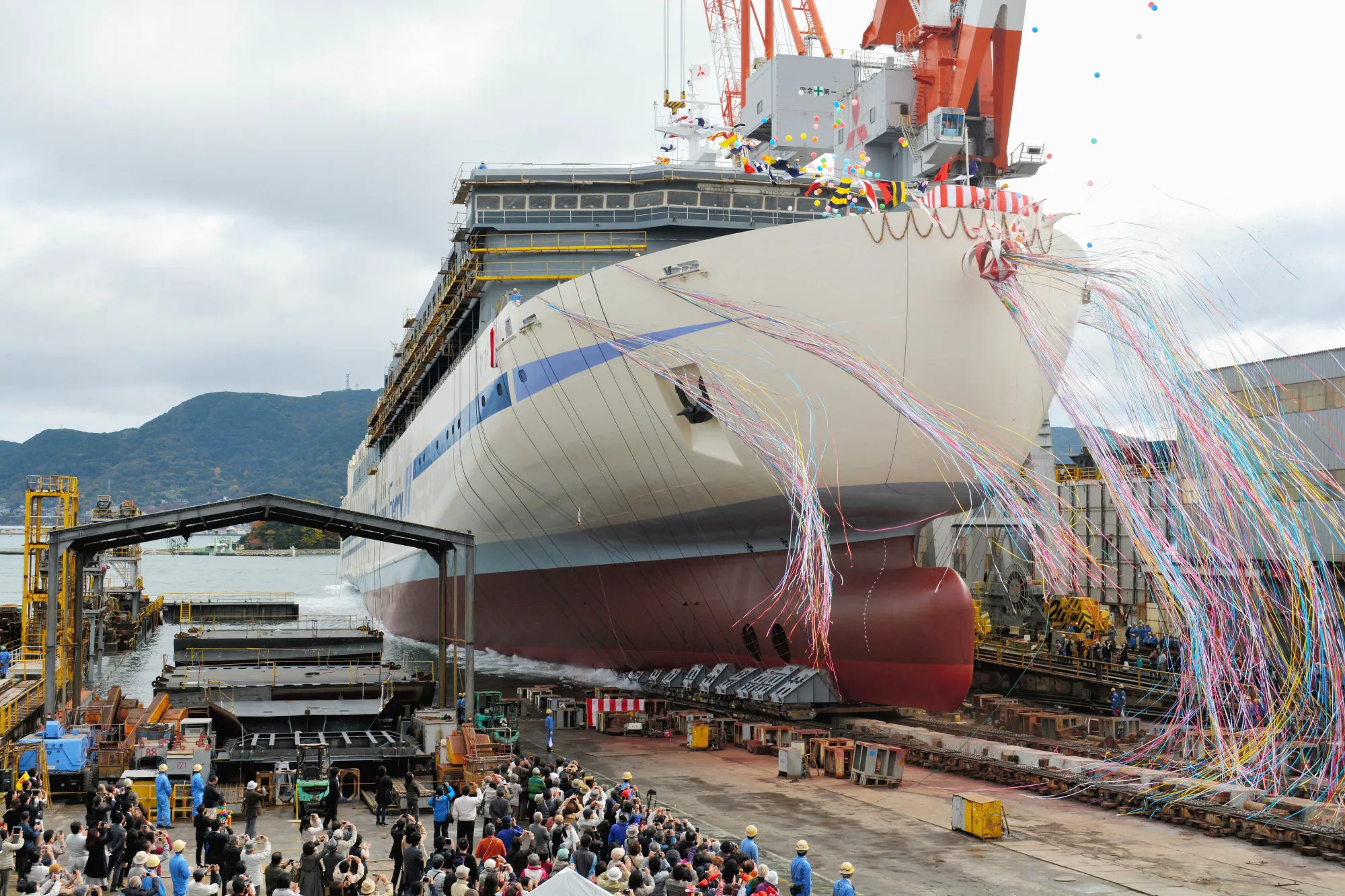 Car Ferry 'Hibiki' launches from the Mitsubishi Heavy Industries Shimonoseki Ship Yard in Nov. 2014.
