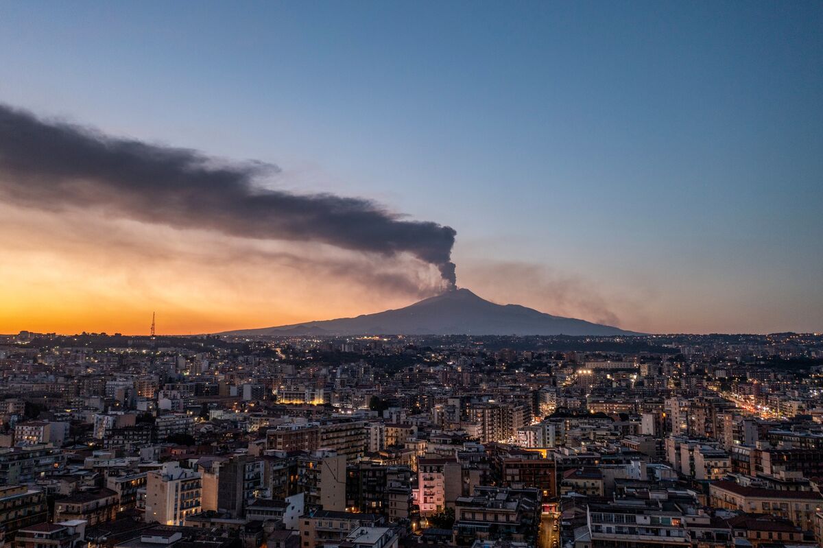 Etna Eruptions Shut Sicily’s Catania Airport at Summer Travel Peak