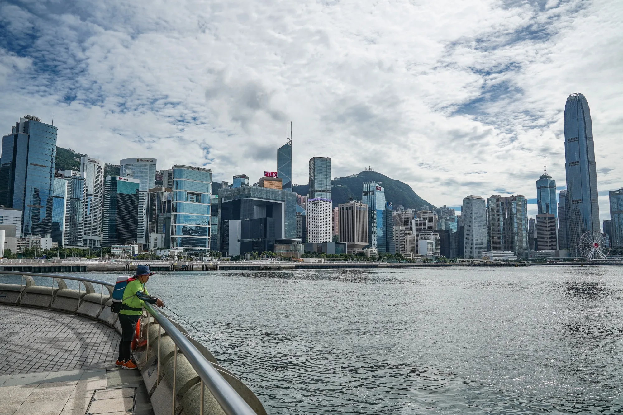 Hong Kong Adopts Strictest-Ever Virus Moves as Cases Grow