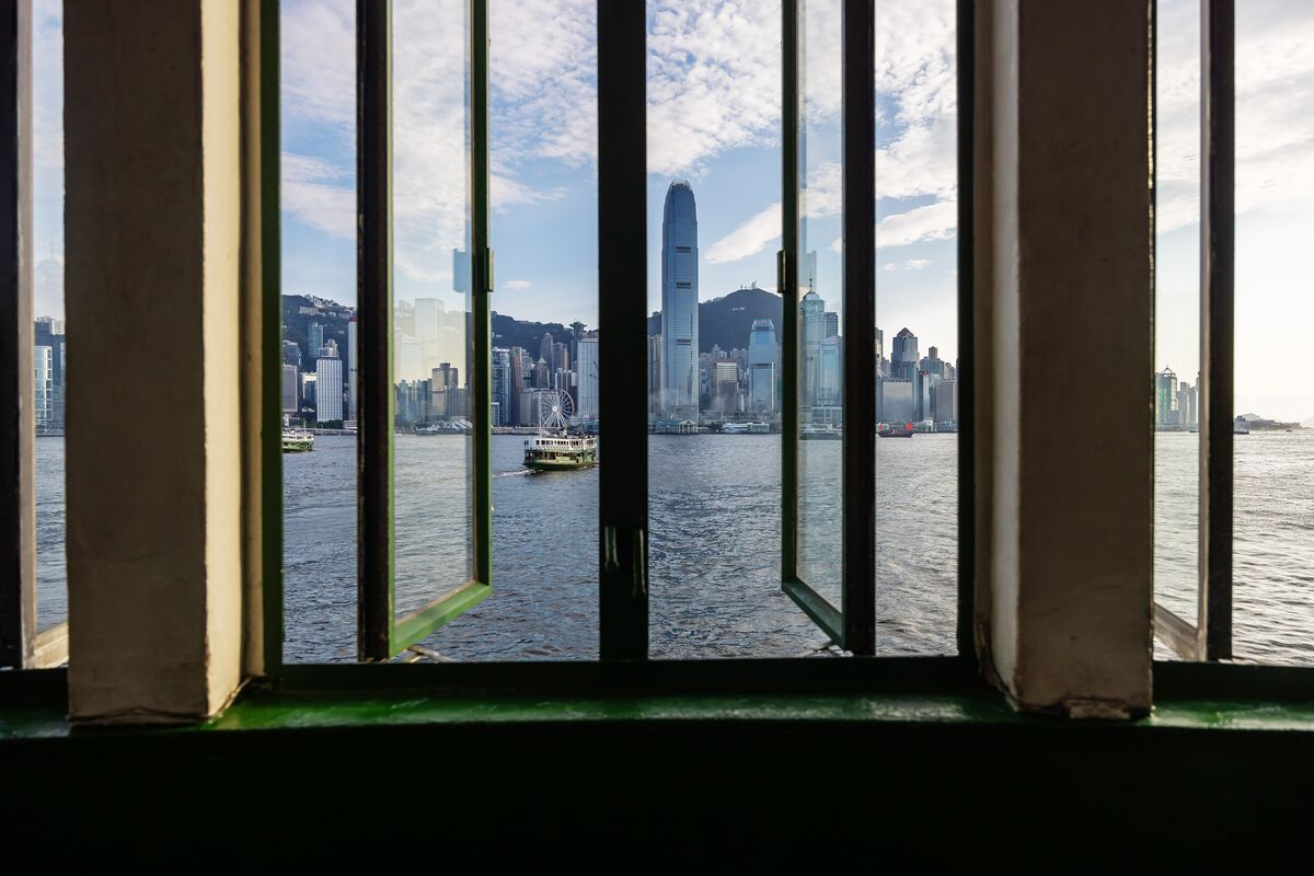 CapitaLand Investment Weighs Rescue Capital for Hong Kong Firms