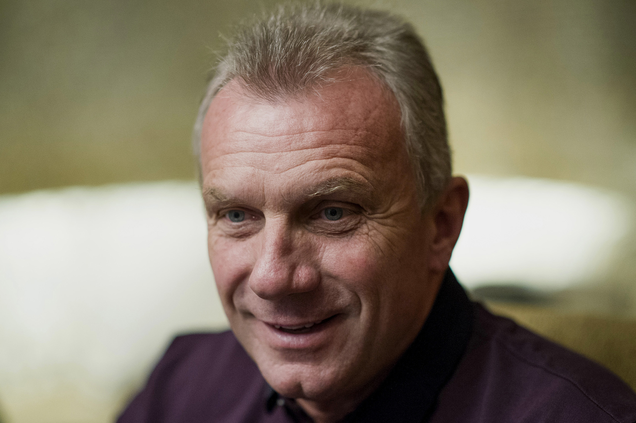 NFL Great Joe Montana Makes Investment in California Weed Brand Bloomberg