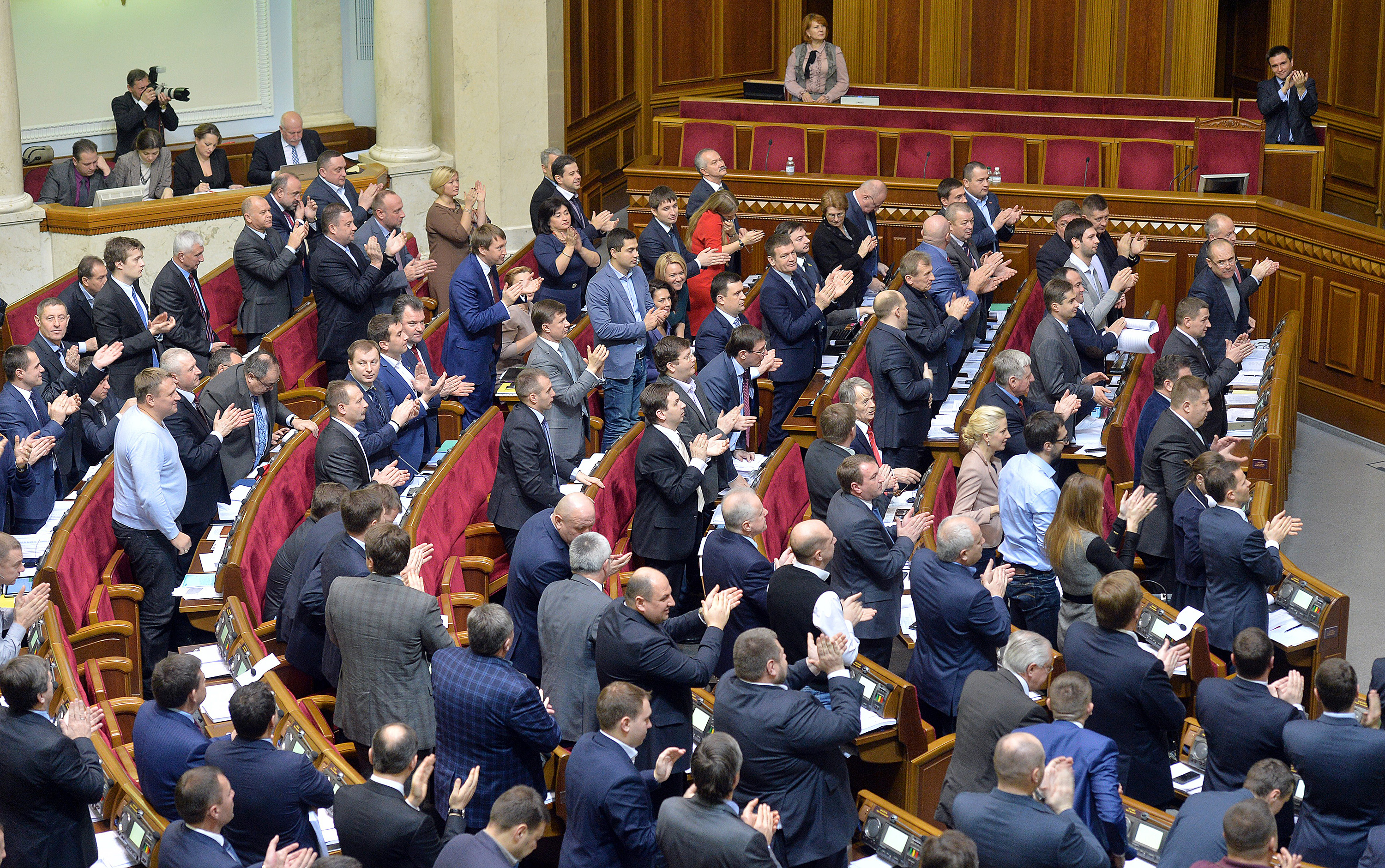 Рада нато. Верхняя рада Украины в 2015. Riga Ukrainian Parliament members for High Resolution.