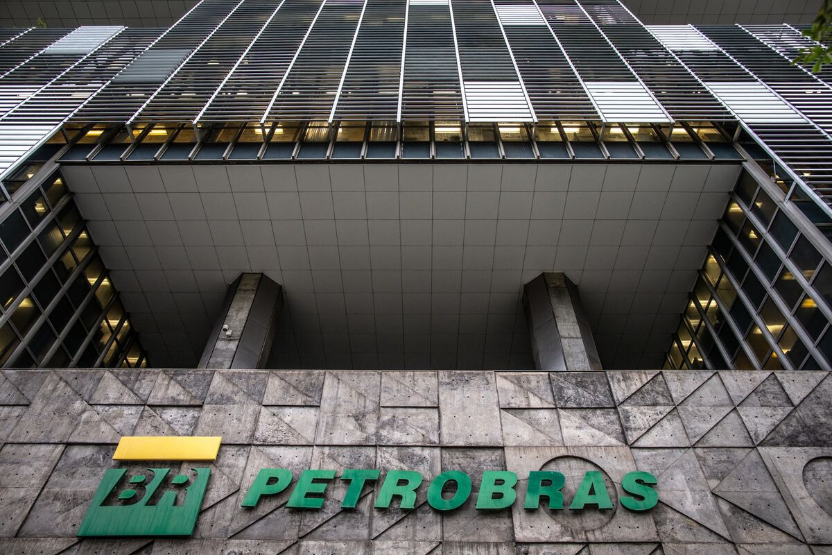 Petrobras Head Resigns as Bolsonaro Rages About Fuel Prices