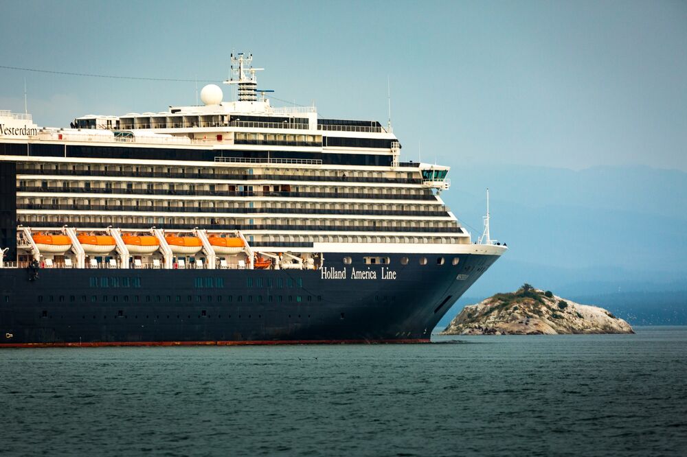 Pariah Cruise Ship Finds A Port Bloomberg